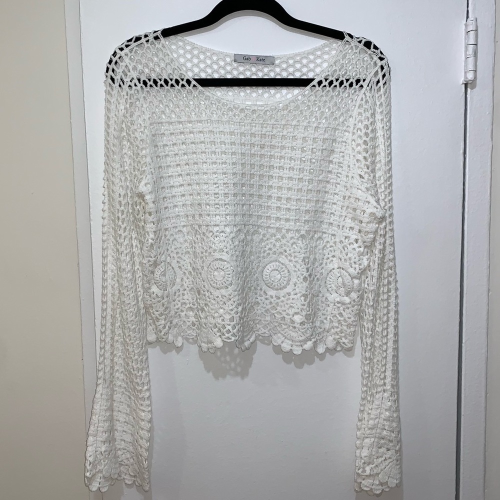Gab and Kate knit white long sleeve crop top